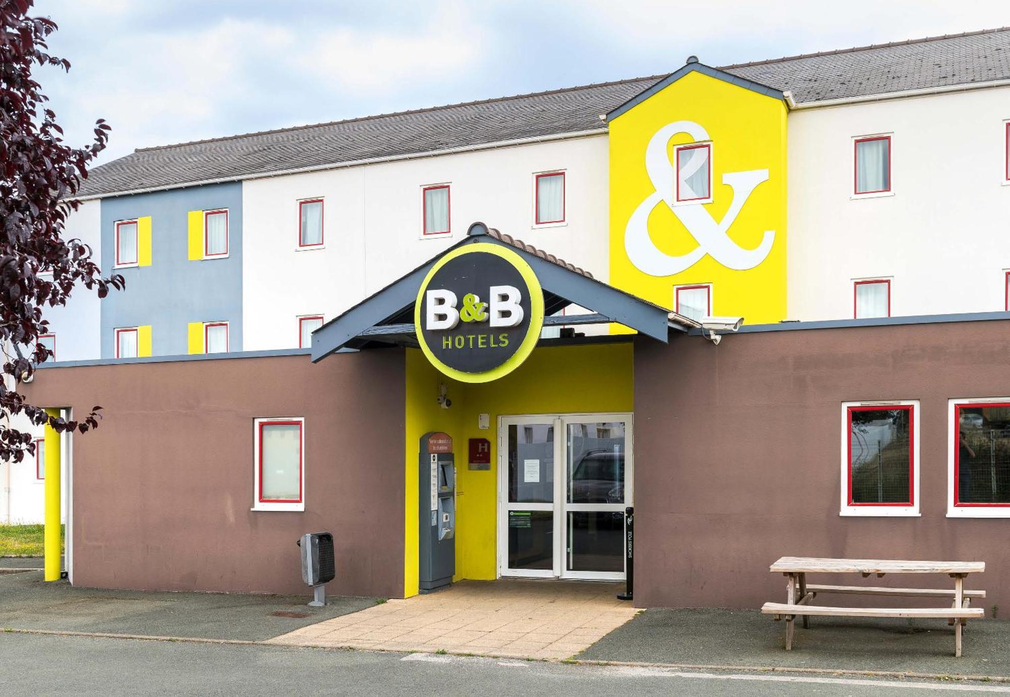 B&B Hotel Angers 2 Universite ボークーゼ エクステリア 写真