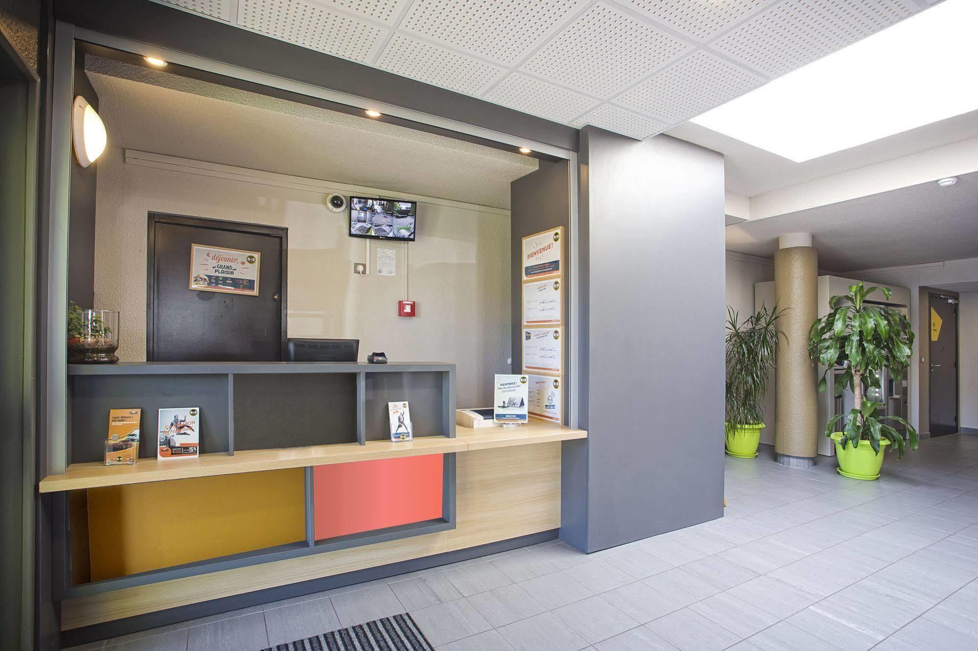 B&B Hotel Angers 2 Universite ボークーゼ エクステリア 写真