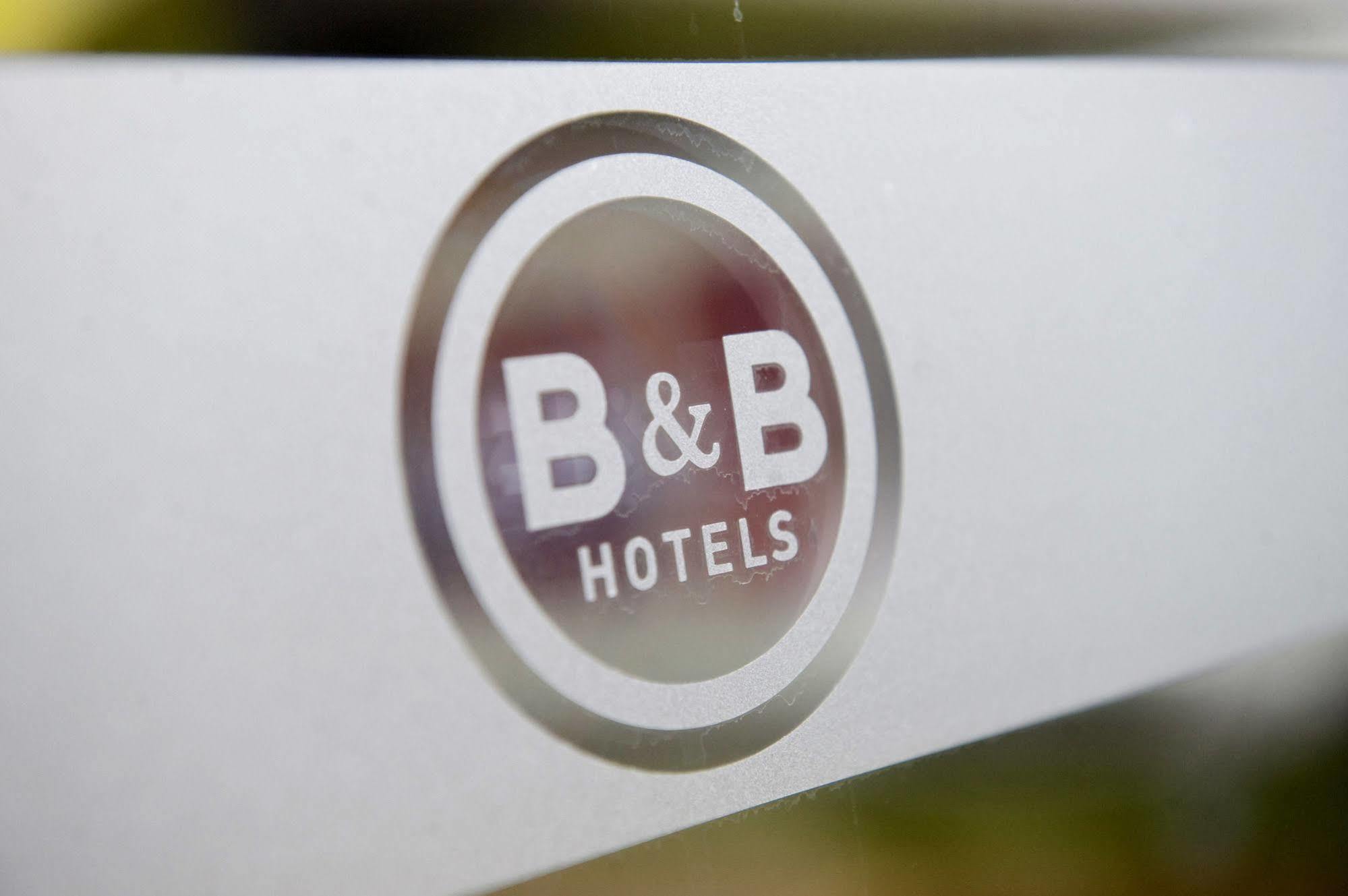 B&B Hotel Angers 2 Universite ボークーゼ エクステリア 写真